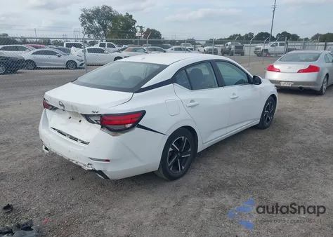 2024 Nissan Sentra Sv Xtronic Cvt z USA, uszkodzony, nr VIN 3N1AB8CV3RY370594